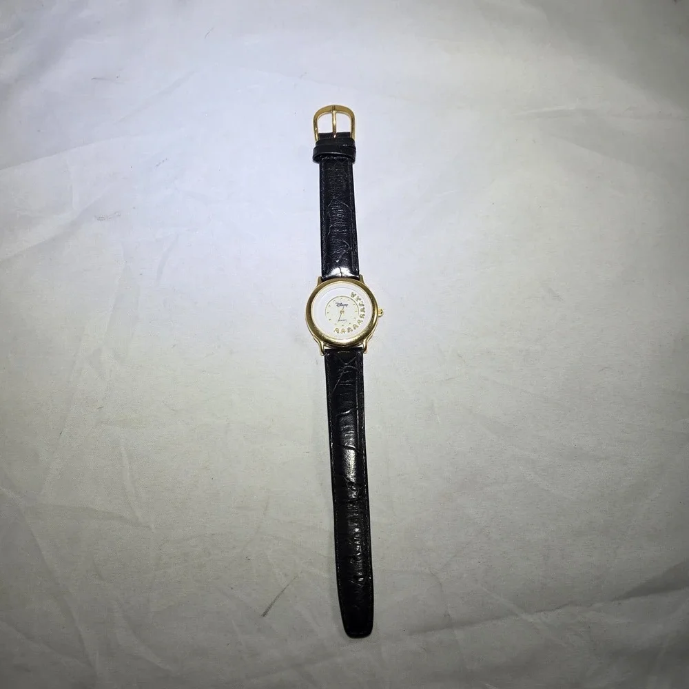 Disney Time Works Watch w/Mickey Faces Turn as the Seconds Hand Resort 30mm